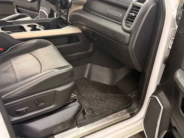 Interior detailing portfolio photo 19