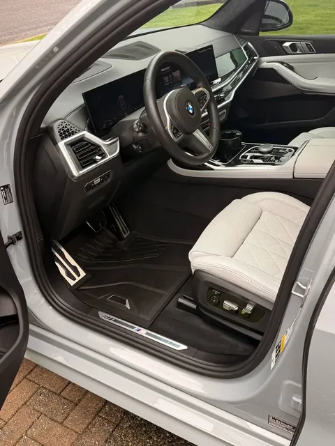 Interior detailing portfolio photo 46